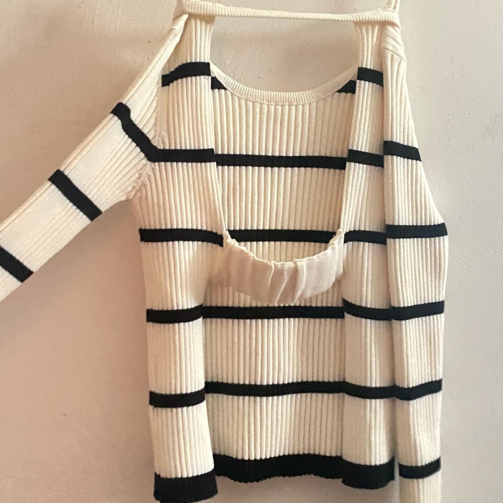 Zara knit open back top size M
